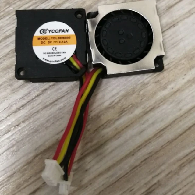 20X20X6 12 volt 2006 3 WIRE FG small blower 3v dc fan 20x20