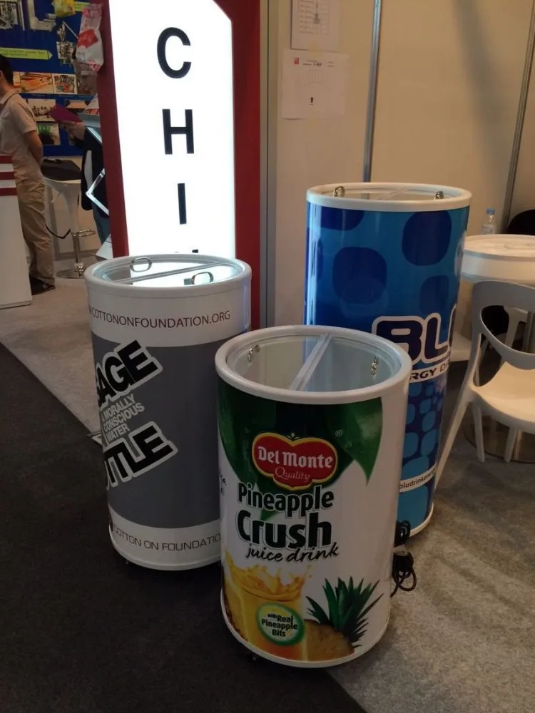 Рекламный круглый охладитель для напитков в форме бочонка объемом 50 л с колесами CE,CB,ROHS