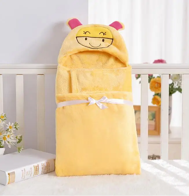 Briantex china supplier wholesale 100% polyester baby bath hooded towel