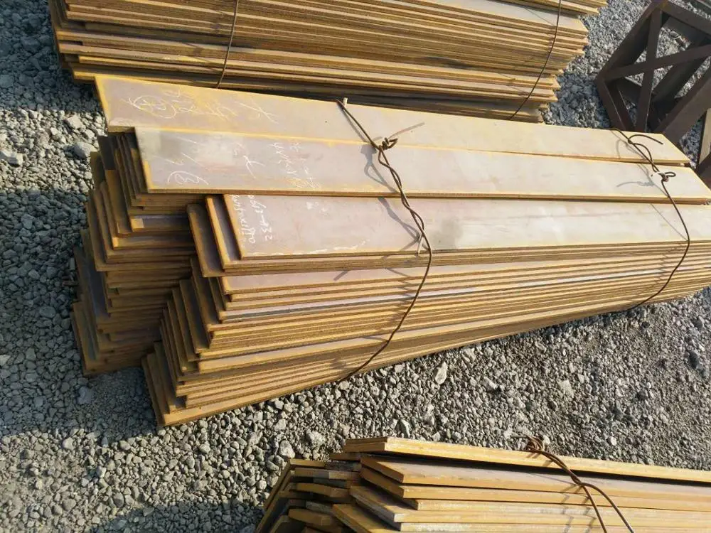 Customized corten steel lawn edging