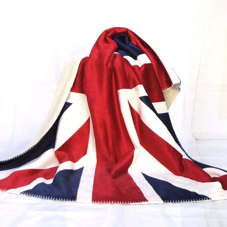 Wholesale Micro Mink  Polyester  Plush Cozy  Worm  Flat Printing  Sherpa Throw  Gift Blanket