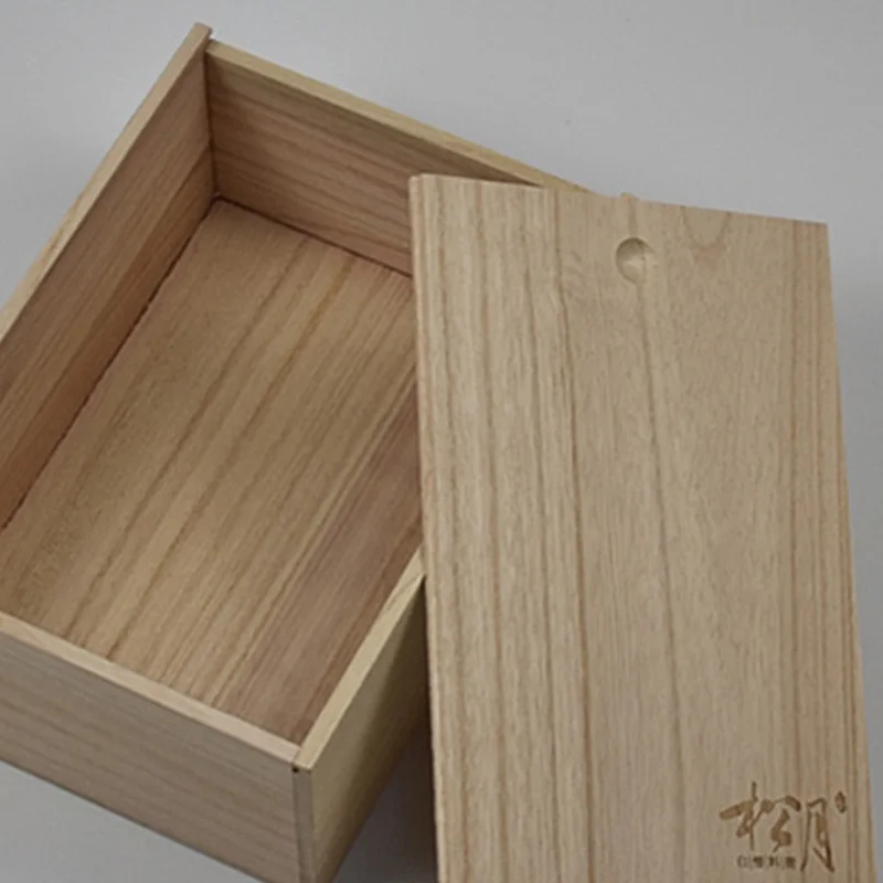 Delicate small pine wood natural color wooden packaging boxes