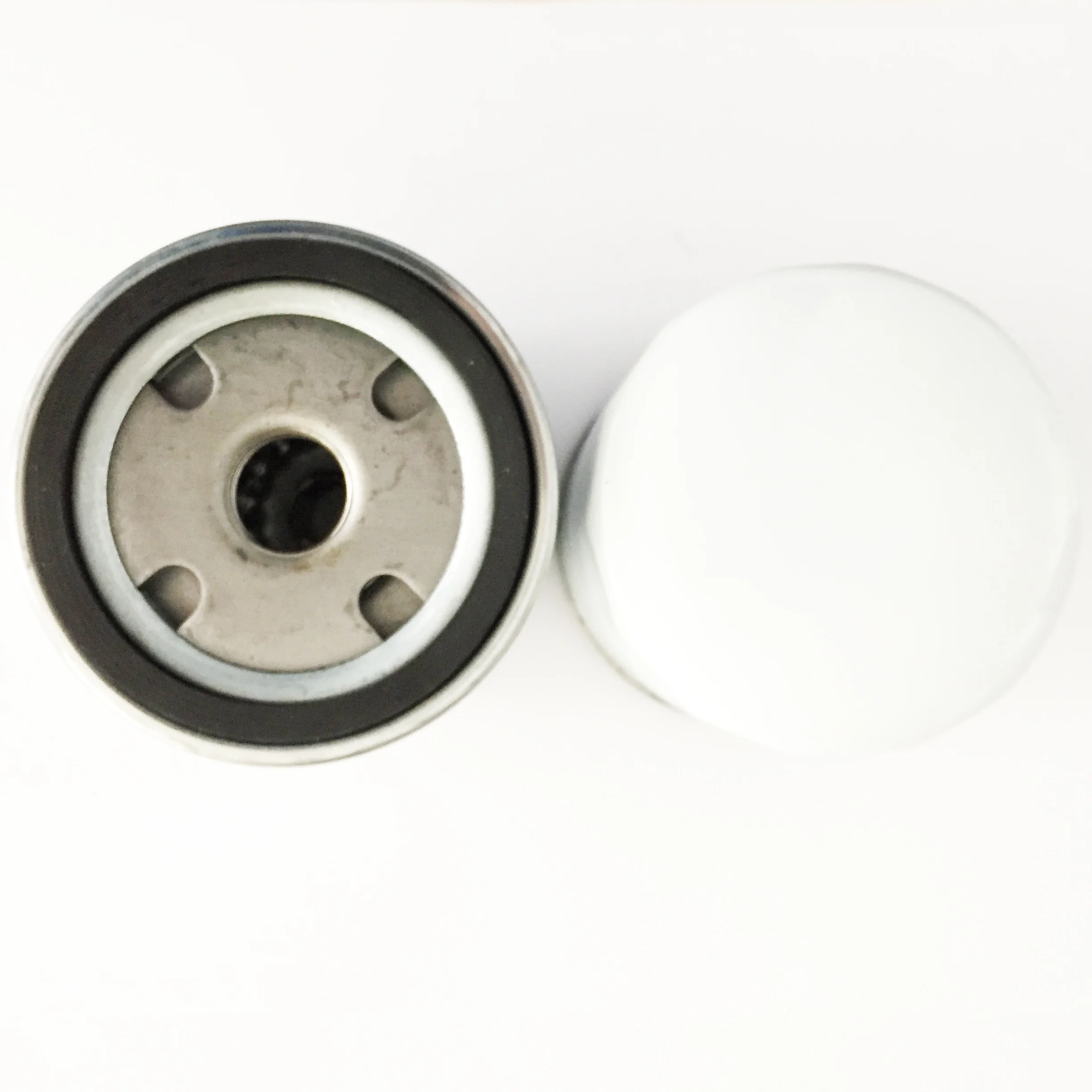 High Quality BFM2011 Oil Filter 01174416