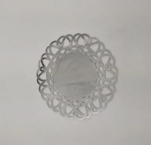 Free sample disposable paper products food grade decorative lace paper mats party colored cake doilies with lace