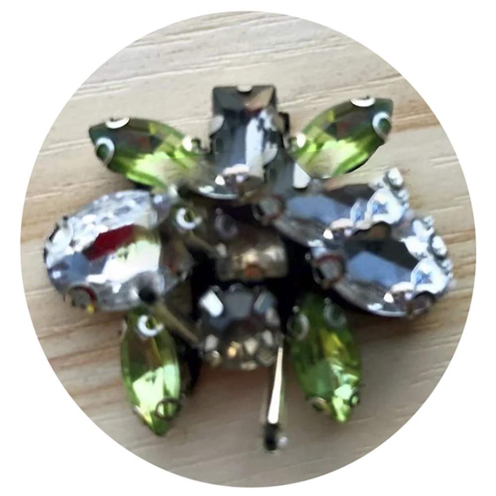 China manufacturer rhinestone applique patch rhinestone hotfix patches rhinestone patch beaded