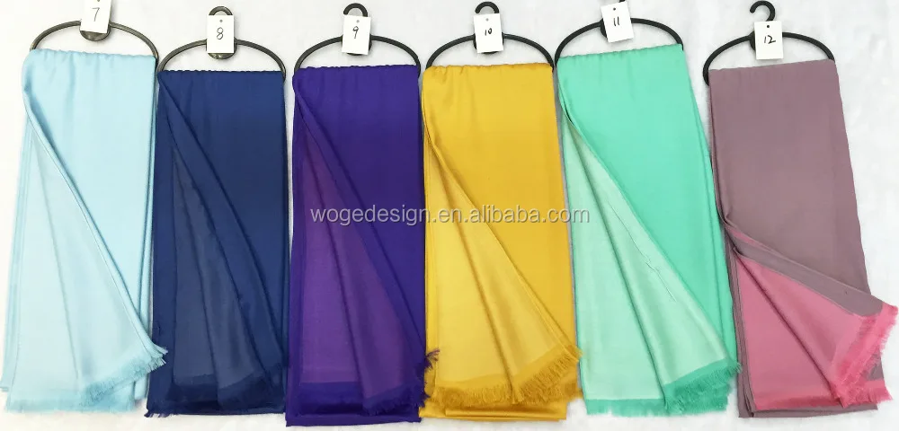 Fashion classic popular Dubai pattern silk feeling womens elegant viscose blend polyester cotton solid wrap plain hijab scarf