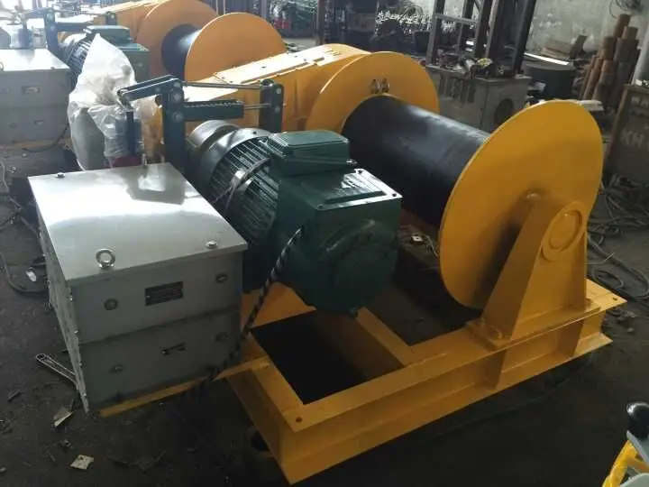 30 tons electric winch wire rope type with remote control low price