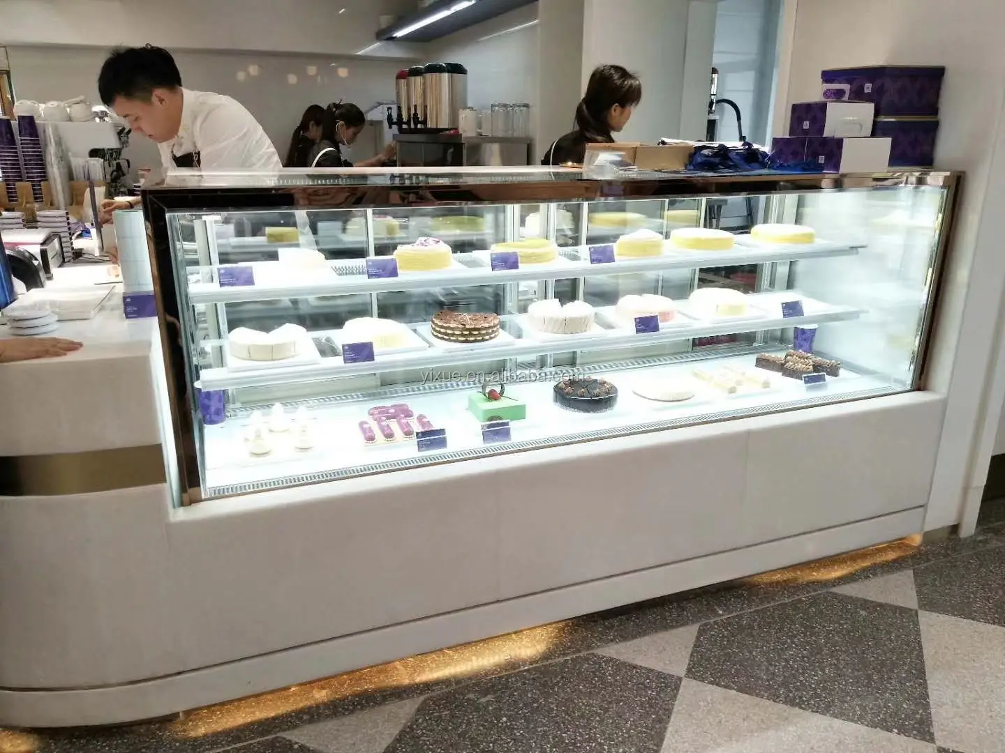 2m Luxury Glass Door Fridge Cake Display Showcase