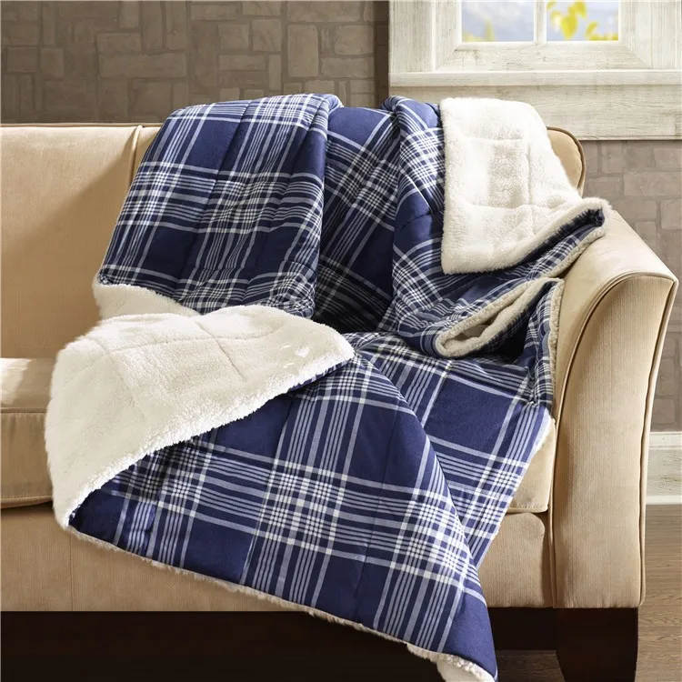 Wholesale high quality modern bed blanket red plaid pattern queen size blankets