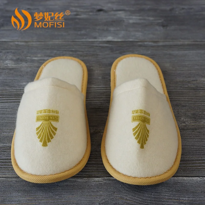 Wholesale hotel disposable slipper and indoor bath slipper