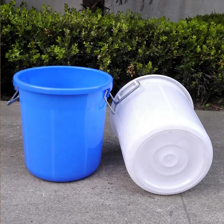 Customized Poly Tank 50L Fishing Bucket Plastic With Lids Handle For Feeding Water Storage