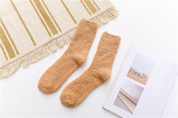
Custom wholesale winter soft comfortable cosy plain unisex warm fuzzy socks 