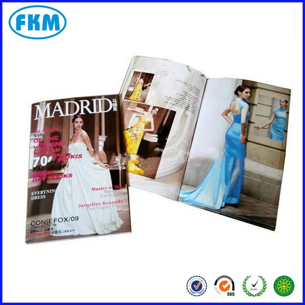 Красочные журнал напечатал онлайн