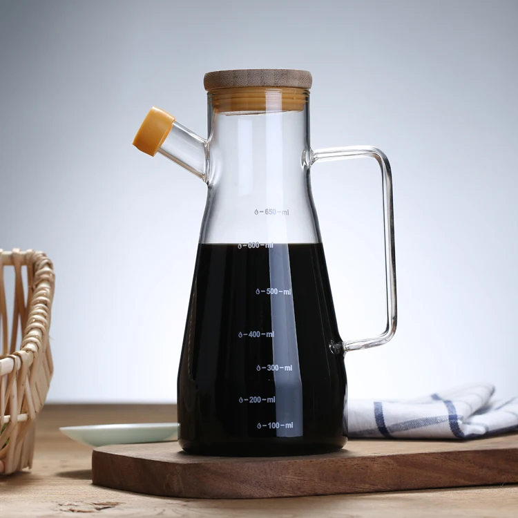 Handmade high borosilicate glass water oil bottle decanter with wooden lid