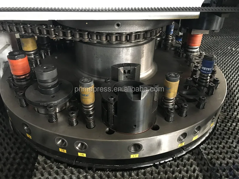 Hot sales ISO9001 CE CNC control system 32 punching station amada technology support hydraulic cnc turret punch