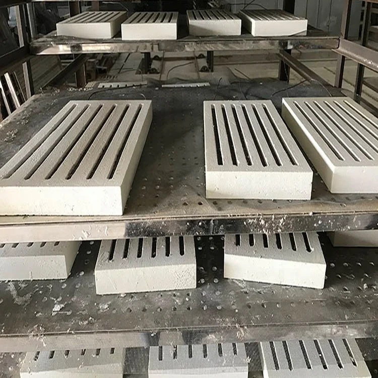 Ceramic fiber resistance wire heating board with temperature control