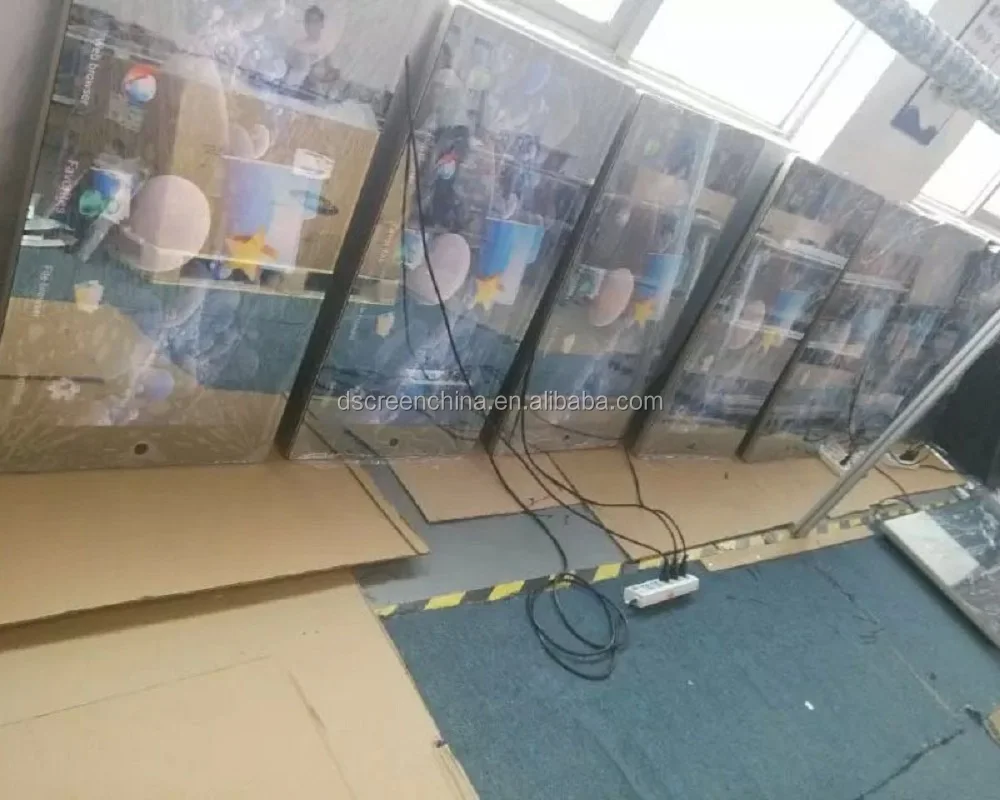 Wall Mount LCD Magic Mirror Advertising Player With Motion Sensor