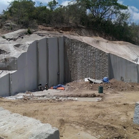 Expansive Demolition Agent Rock Cracking Chemical Expansive Mortar  Demolition Agent