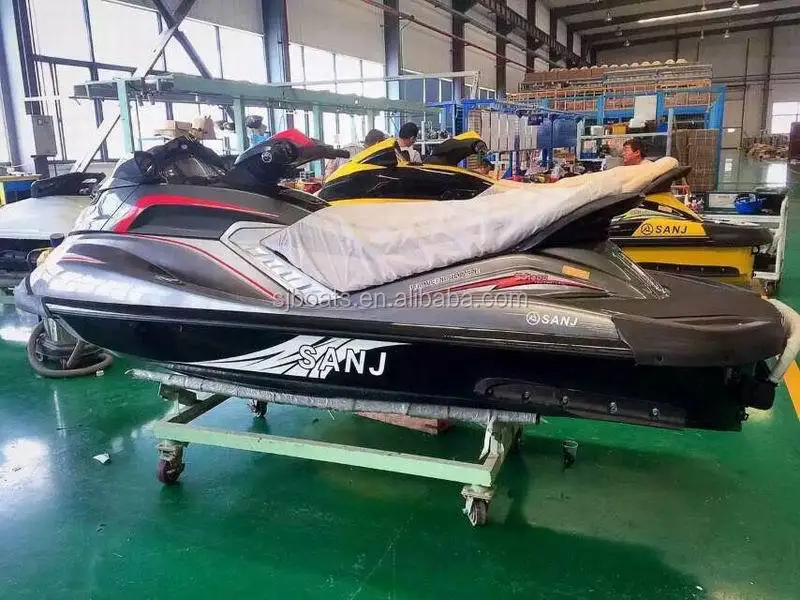 Factory direct 1800cc most powerful 4 stroke watercraft towing inflatable boat