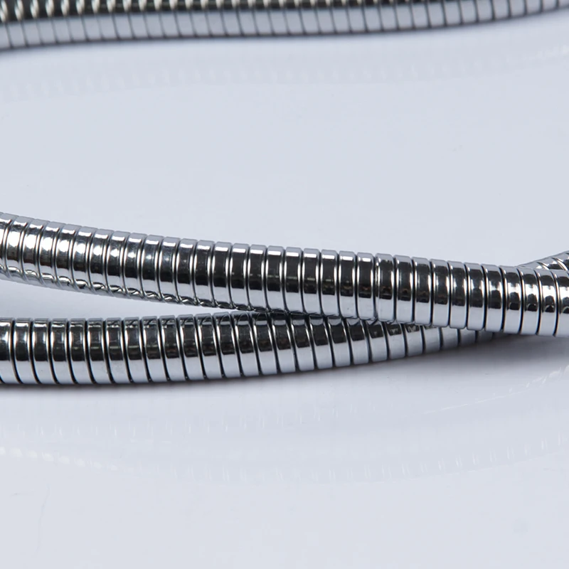 Hot Sale In Middle East 201 Stainless Steel Chrome Plated Double-lock Rotating Nut Shower Hose