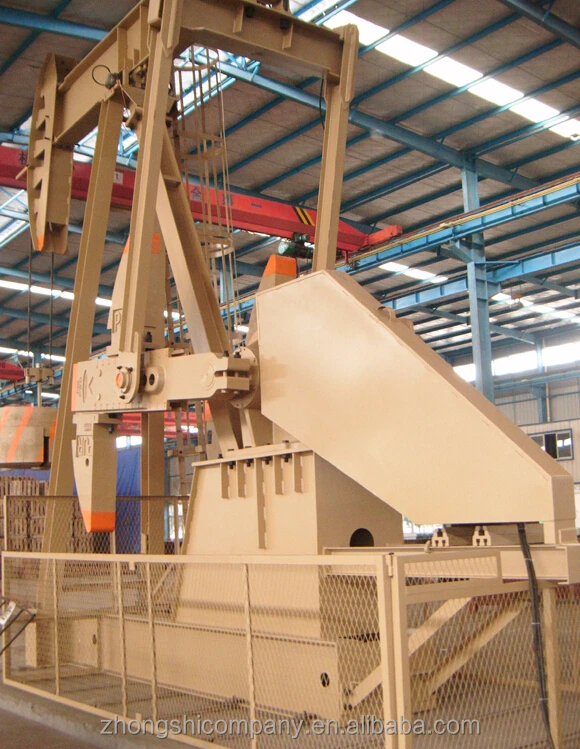 low profile pumping unit