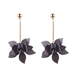 High Quality Best Price Vintage Cloud Effect Simple Flower Shape Tassel Resin Earring Resin Jewelry