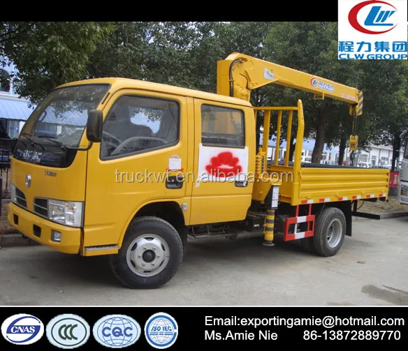 dongfeng crew cab 3 ton telescopic crane truck for sale