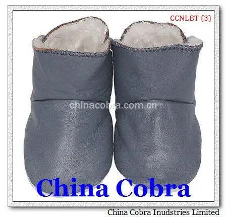 
CHINA COBRA 2021 newest popular 2021 best selling high quality soft baby shoes with fur inside 