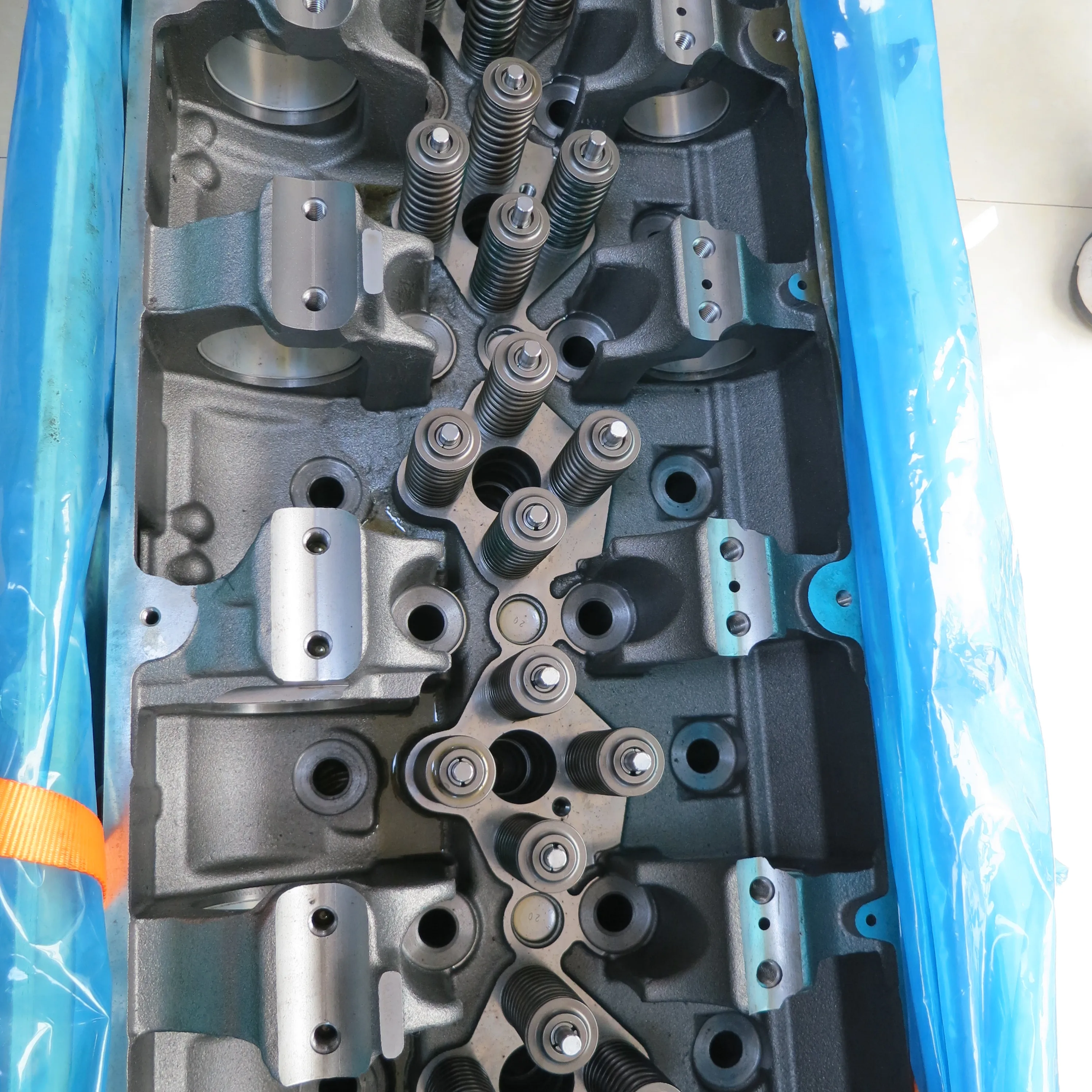 Лидер продаж детали дизельного двигателя X15 ISX15 QSX15 головка цилиндра в сборе 4962731 5413782 4331387 4962732 3683986