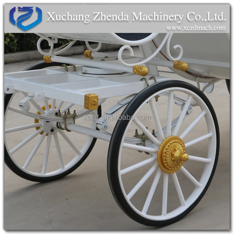 Tourist sightseeing horse carriage Victorian horse carriages