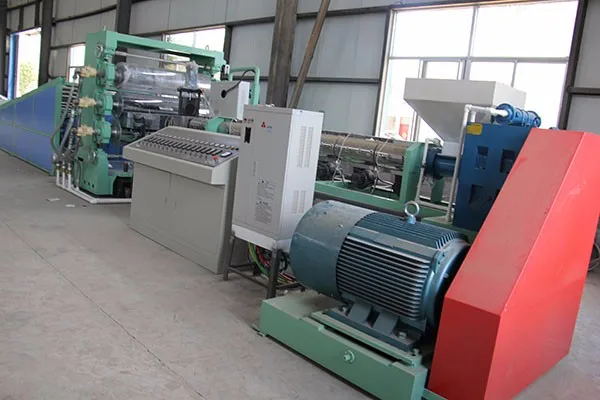HDPE sheet extruder machine YX-120/33 Single -screw extruder