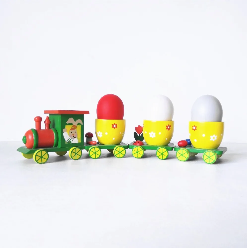 Hot Sale Handmade Painted Decorative wooden train ornament Easter egg holder
