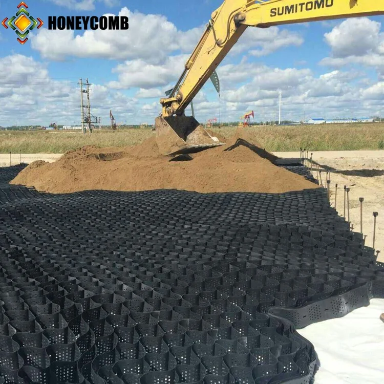 
for Sale welding distance 450mm Gravel Grid gras driveway geocell for protecting river 