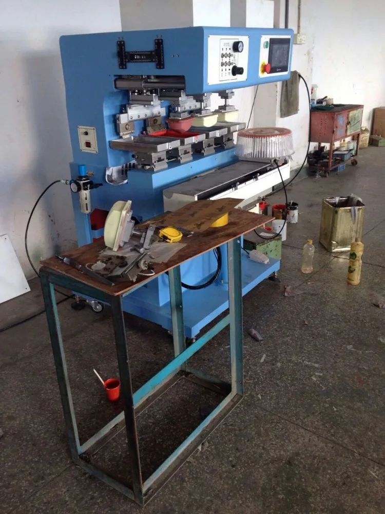 4-color large printing area cliche pad printing machine with PLC independent printing pads