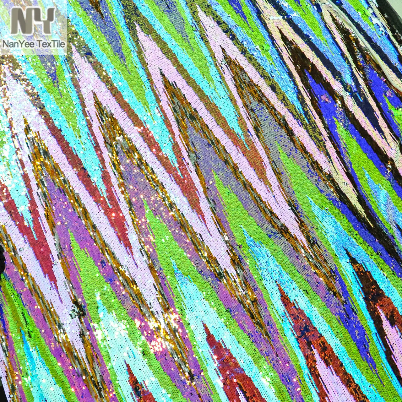 
Nanyee Textile 5mm Zigzag Stripe Design Flip Rainbow Multi Color Sequin Fabric 