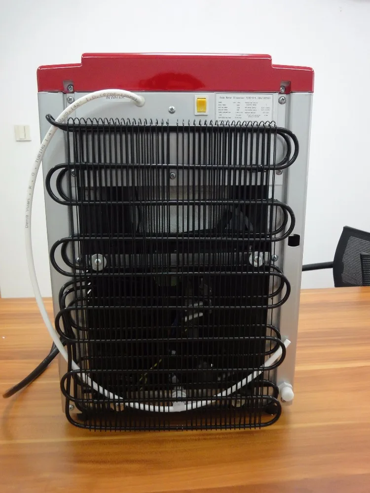 New Design Popular Style Soda Water Maker, Sparkling Water Dispenser, Carbonation Water