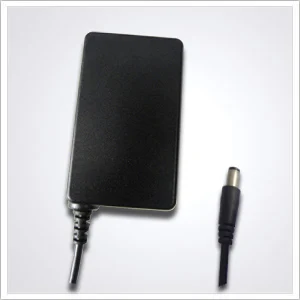 12W Power Adapter CE EN/BS/IEC 60950 EN/BS/IEC60065 EN/BS/IEC61558 AC 110-240V 50/60HZ DC 5.0V ~ 24.0V Desktop