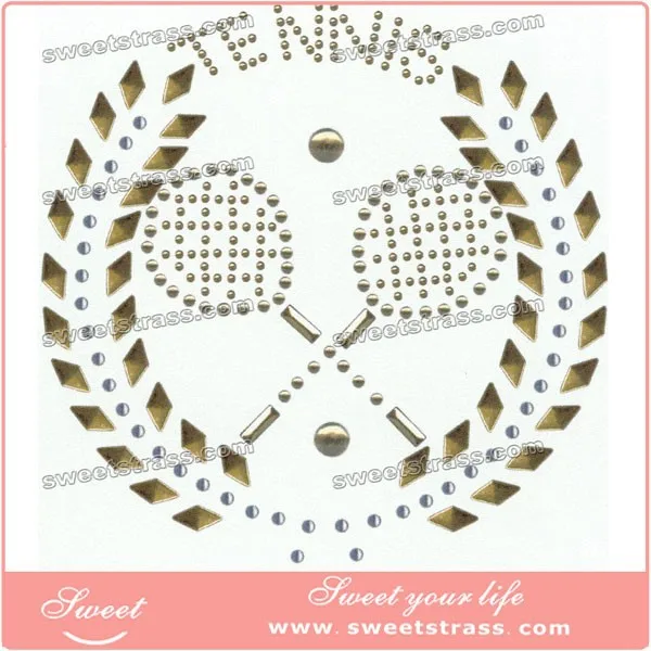 Wholesale Bling Crystal Skull Rhinestones iron on transfer motif for clothes