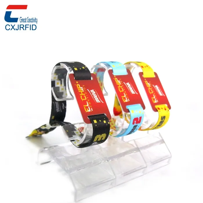 Печать логотипа 13.56 мГц rfid NTAG 213 nfc браслет фестиваля эластичной ткани браслет