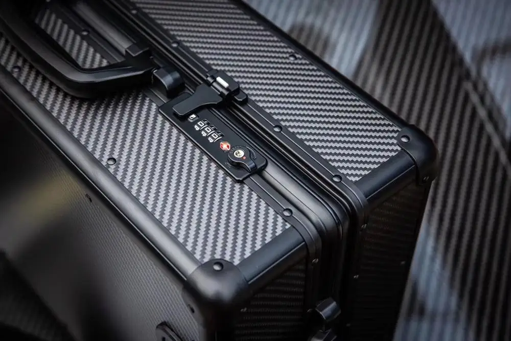 Ручной клади новый углеродного волокна чемодан 24 дюймов чемодан