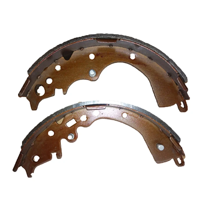 04495-26240 brake shoe for Toyota Quantum 2015