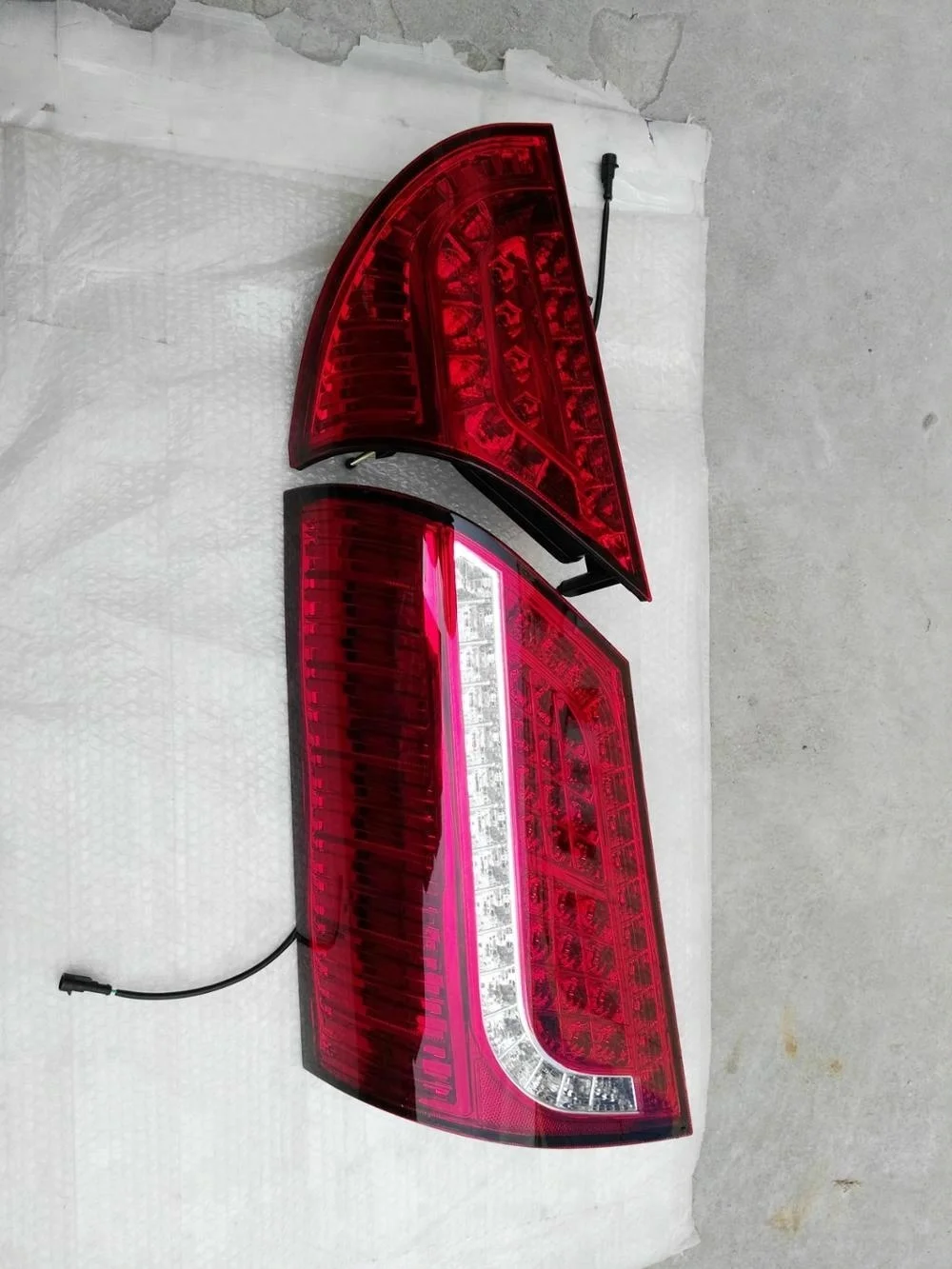 
brazil bus parts mascarello roma 370 led lamp tail light HC-B-2298 