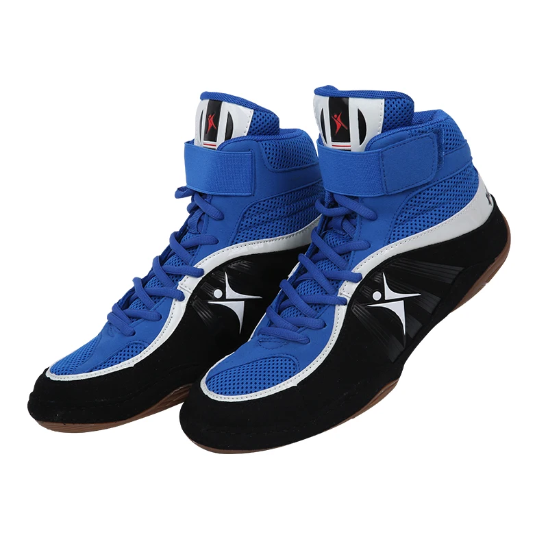 Wrestling shoes