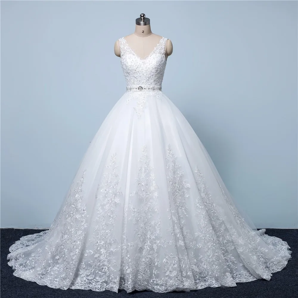 New Design A-Line Lace Wedding Dresses 2022 V-Neck Beaded Sash Backless Sexy Vintage Wedding Gowns China Online Shop W12245