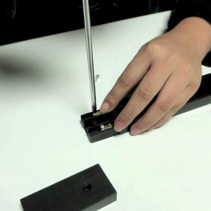 
Lighting 2 Wires Led Track Rail For Commercial Spot Lights 