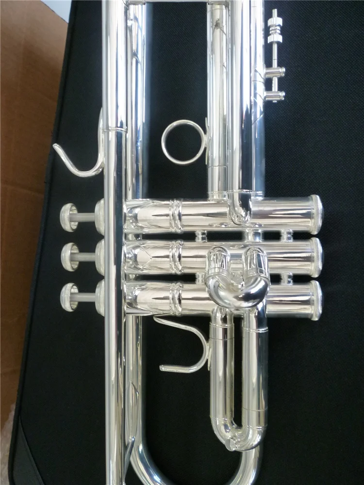
High Grade Silver plated classic structure trumpet 
