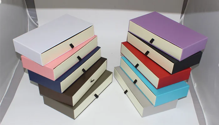 Cardboard box manufacturers gift cardboard boxes for packing