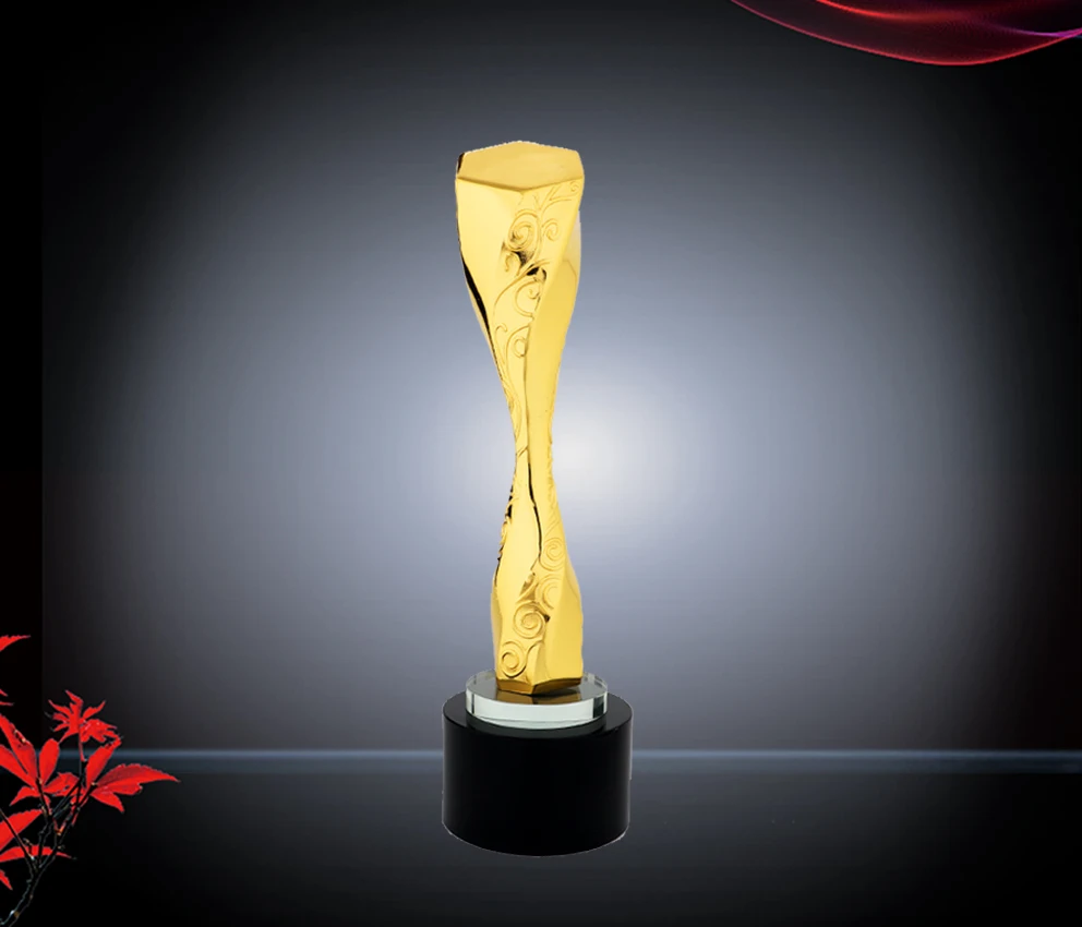 Xinfeng custom metal made might flying award eagle trophy best eagle trophy OEM