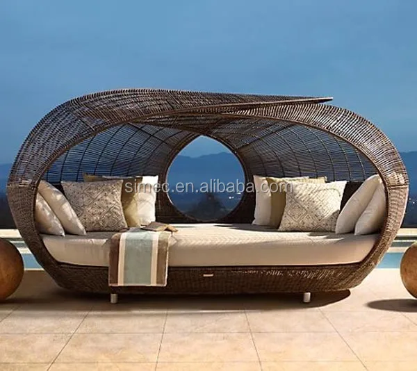 
Rattan outdoor daybed wicker furniture outdoor sunbed with rattan covered and canopy beach lounge 