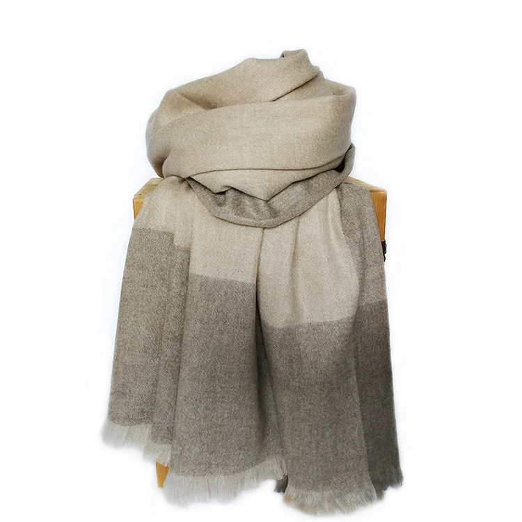 
High-end Business Gift Custom Logo Winter Thin Checked Mongolian Cashmere Scarf 